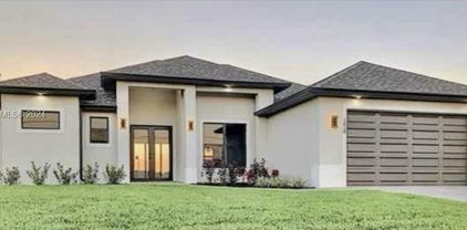 1321 Ne 19 Ter, Cape Coral