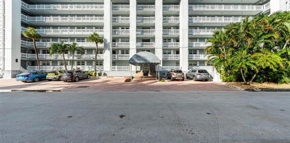 3101 Ne 47th Ct Unit #303, Fort Lauderdale