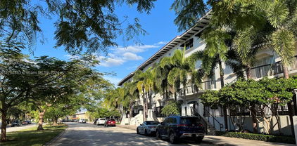 50 Alhambra Cir Unit #310, Coral Gables