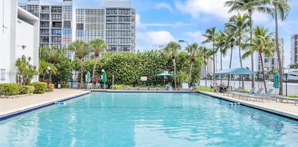 1000 Parkview Dr Unit #709, Hallandale Beach