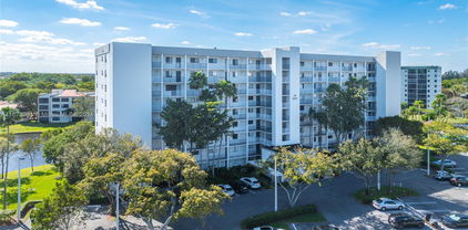 2221 Cypress Island Dr Unit #702, Pompano Beach