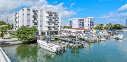 8101 Crespi Blvd #3, Miami Beach