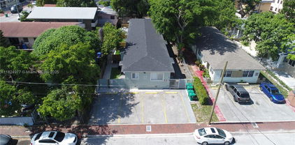1514 Sw 6th St, Miami