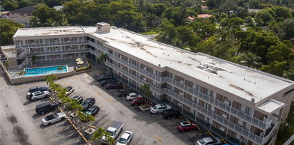 6580 Santona St Unit #A8, Coral Gables