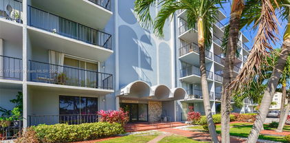 12500 Ne 15th Ave Unit #605, North Miami