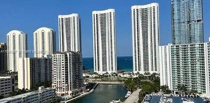 300 Bayview Dr Unit #1801, Sunny Isles Beach