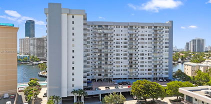 137 Golden Isles Dr Unit #1510, Hallandale Beach