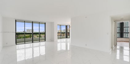 3500 Mystic Pointe Dr Unit #1205, Aventura