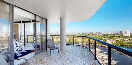 19667 Turnberry Way Unit #20E, Aventura