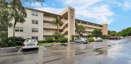 2301 Lucaya Ln Unit #J4, Coconut Creek