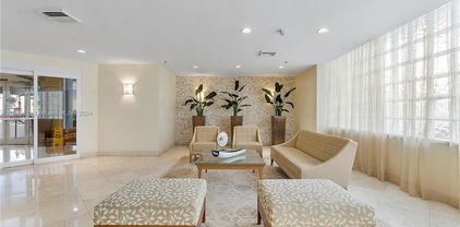 6767 Collins Ave Unit #1106, Miami Beach