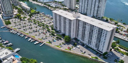 400 Kings Point Dr Unit #527, Sunny Isles Beach