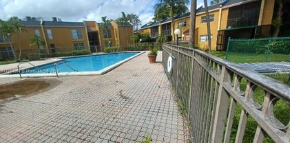 4471 Treehouse Ln Unit #H, Tamarac