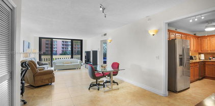 90 Edgewater Dr Unit #418, Coral Gables