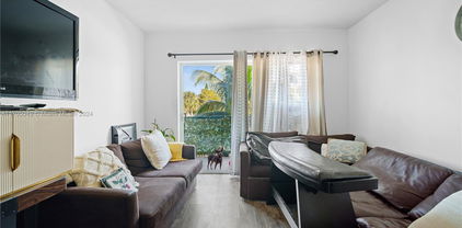 1450 Ne 170th St Unit #202, North Miami Beach