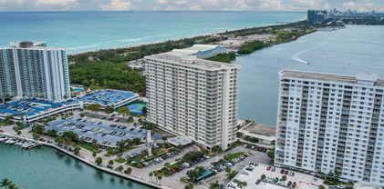 300 Bayview Dr Unit #1214, Sunny Isles Beach