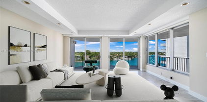 5660 Collins Ave Unit #7D, Miami Beach