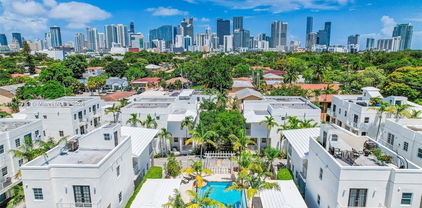 933 Sw 11th St Unit #J-2, Miami