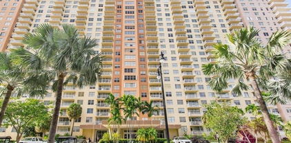 251 174th St Unit #611, Sunny Isles Beach