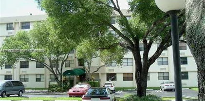 2401 Riverside Dr Unit #512-B, Coral Springs