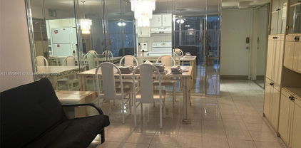 200 172nd St Unit #412, Sunny Isles Beach