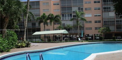 1425 Atlantic Shores Blvd Unit #409, Hallandale Beach