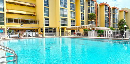 200 172nd St Unit #306, Sunny Isles Beach