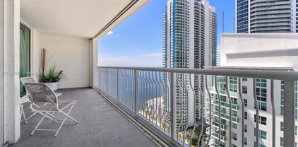 1200 Brickell Bay Dr Unit #2707, Miami