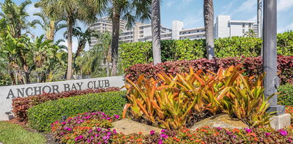 300 Three Islands Blvd Unit #819, Hallandale Beach