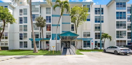 17620 Atlantic Blvd Unit #315, Sunny Isles Beach