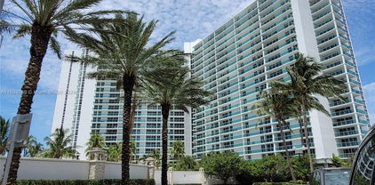 100 Ne Bayview Dr Unit #226, Sunny Isles Beach