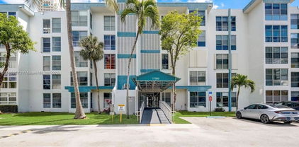 17560 Atlantic Blvd Unit #112, Sunny Isles Beach