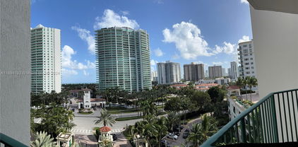 20000 E Country Club Dr Unit #803, Aventura