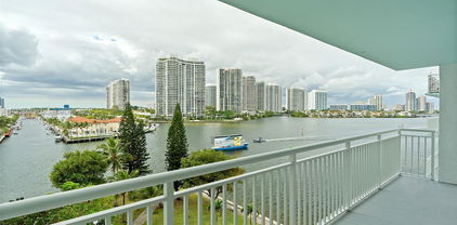 301 174th St Unit #720, Sunny Isles Beach