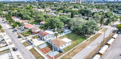 2490 Nw 60th St, Miami