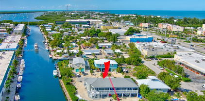 104 52nd Street Ocean, Marathon