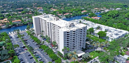 90 Edgewater Dr Unit #PH03, Coral Gables