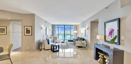 2800 Island Blvd Unit #1001, Aventura