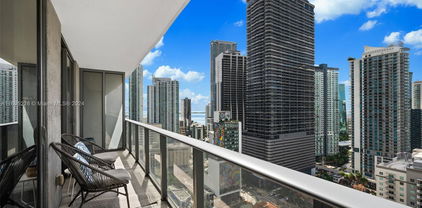 55 Sw 9th St Unit #2305, Miami