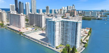 301 174th St Unit #1701, Sunny Isles Beach