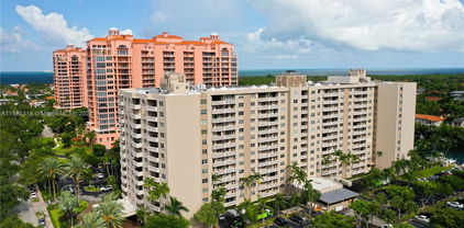 90 Edgewater Dr Unit #512, Coral Gables