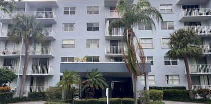 500 Executive Center Dr Unit #4L, West Palm Beach