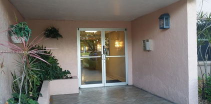 3821 Environ Blvd Unit #610, Lauderhill