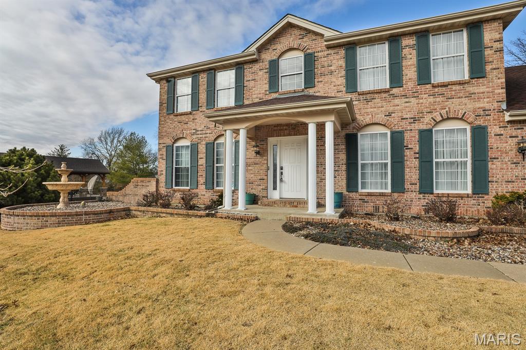 5527 Hennsley Cir, Weldon Spring, 63304