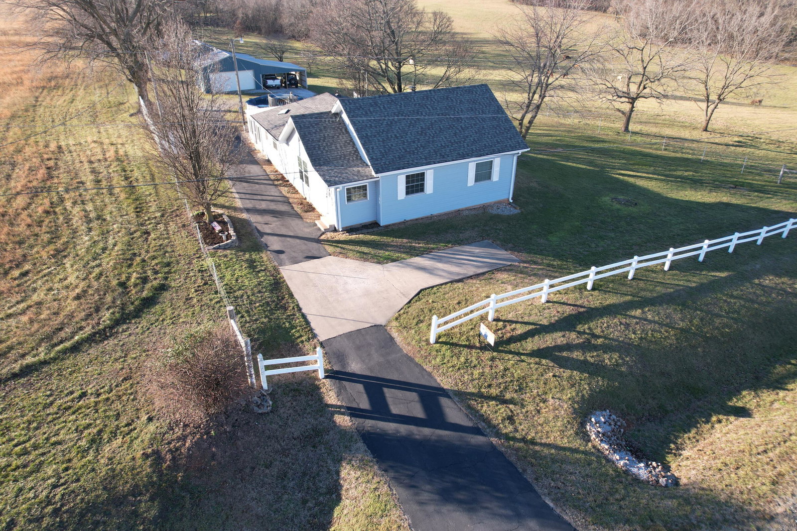 5321 W Highway 60, Monett, 65708