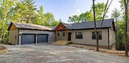 300 Noah's Ridge, Fleetwood