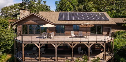 260 Beacon Hill, Blowing Rock