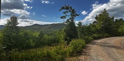 WR 32 Amber Rock Road, Lenoir