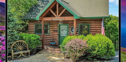 240 Deer Knoll Drive, Piney Creek