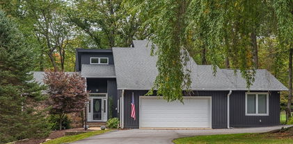 255 Buchanan Street, Glade Valley